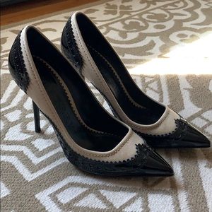 Burberry 100 pump